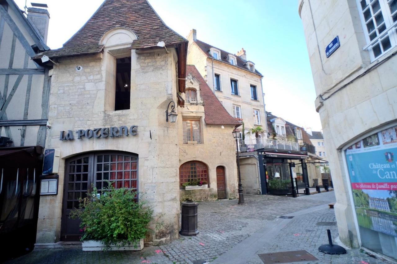 Le Perroquet Fringant, Rue Pietonne Et Quartier Historique Caen Exterior foto